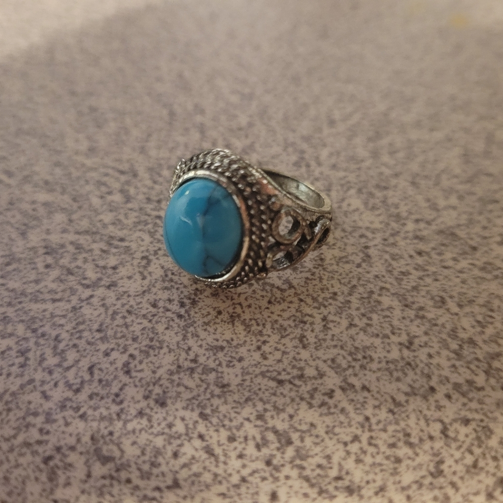 Turquoise ring - Picture 3 of 3